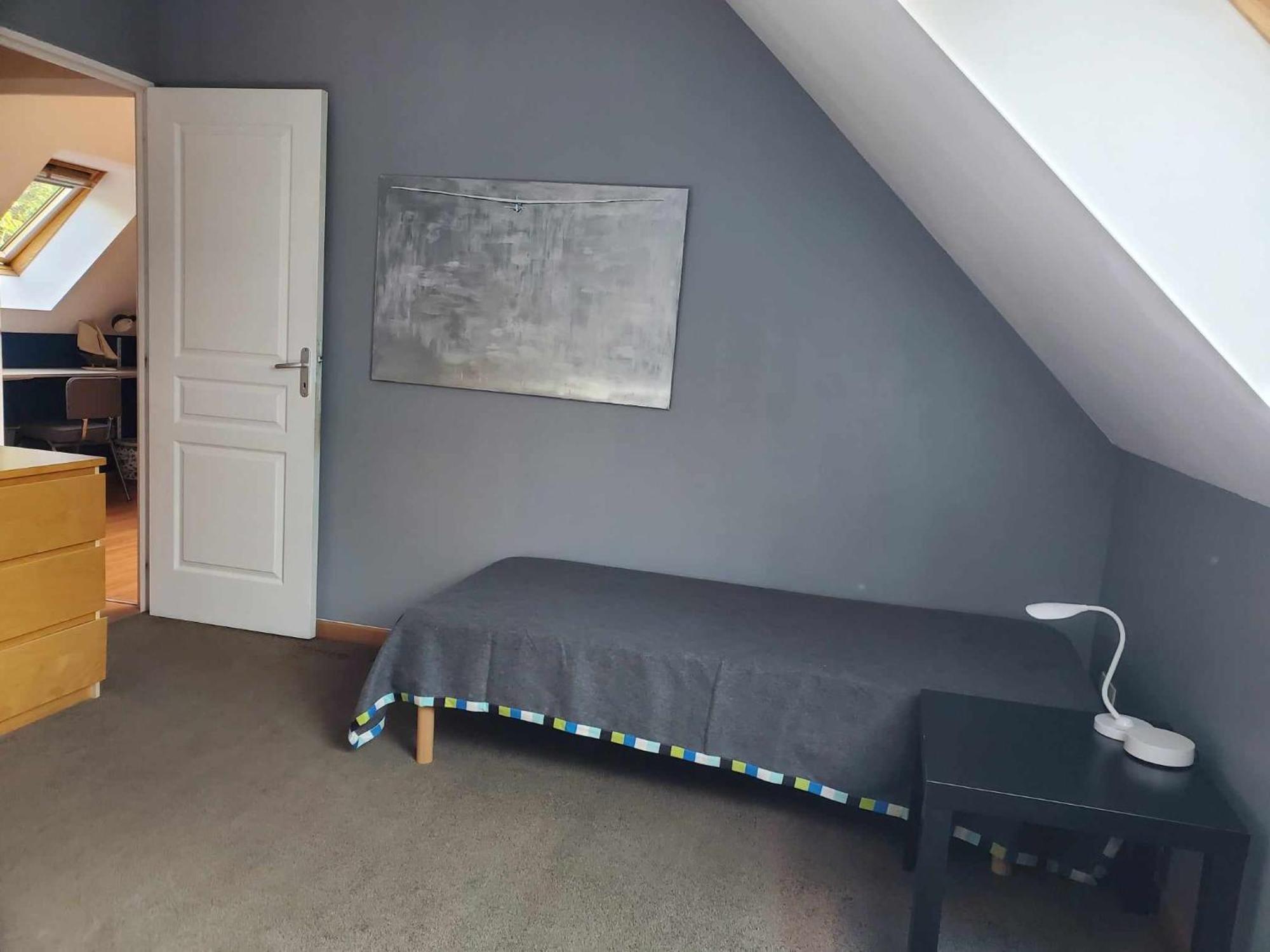 L Etablissement Gold Beach Propose 1 Hebergement , Maison 80M2 Avec Terrain 500M2, Parking Prive A 4 Min Du Port Artificiel D Arromanches, Services Accueil Personnalise, Lits Faits, Serviettes, Menage, Netflix, Wifi รีส ภายนอก รูปภาพ